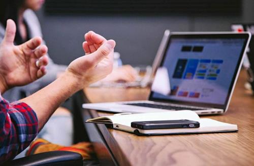 خدمات فریلنسر و بایننس