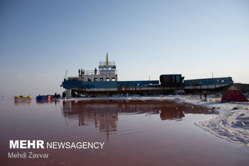 ضرورت تشکیل کنسرسیوم علمی درباب احیای دریاچه ارومیه