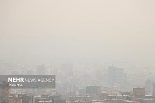 هوای تبریز برای گروههای سنی حساس ناسالم می باشد