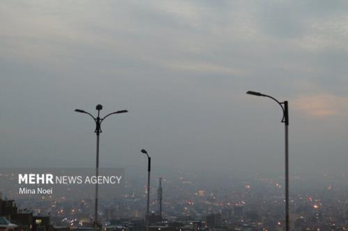 هوای تبریز برای گروههای سنی حساس ناسالم شد