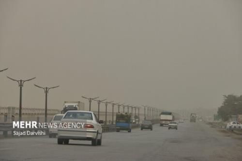 هوای ۱۱ شهرستان خوزستان در وضعیت آلوده قرار گرفت