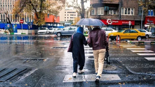 پیش بینی هوای تهران شنبه ۲۵ مهر، دما به ۳۱ درجه هم می رسد و برخی مناطق بارانی می شوند