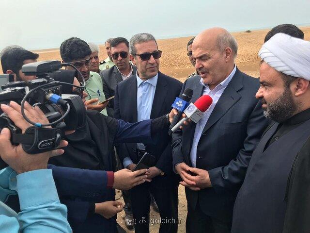 در شمال بوشهر اسكله و آبشیرین كن نخواهیم داشت